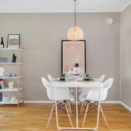 Apartment Polar Nights Cozy Hideaway L Free Parking Tromso